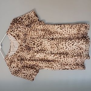 Cute leopard print top